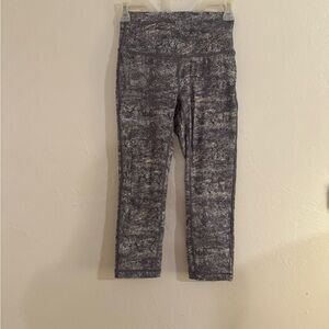Lululemon Gray Patterned Leggings
